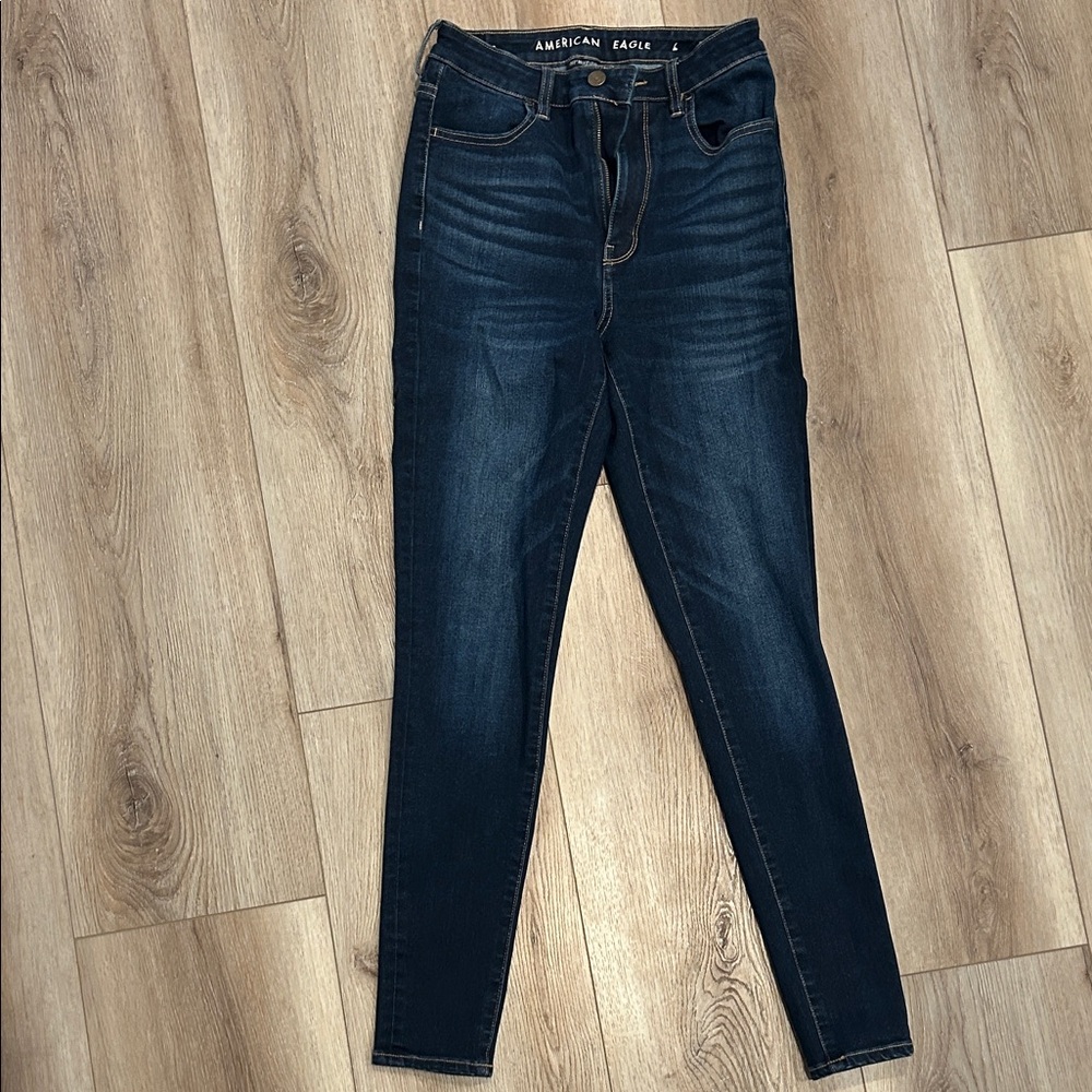 American Eagle Women's Skinny Dark Indigo Jeans size 6